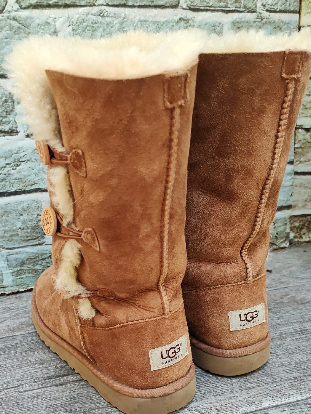 Ugg Tall Bailey Button Boots, Size 6 - Picture 2 of 11